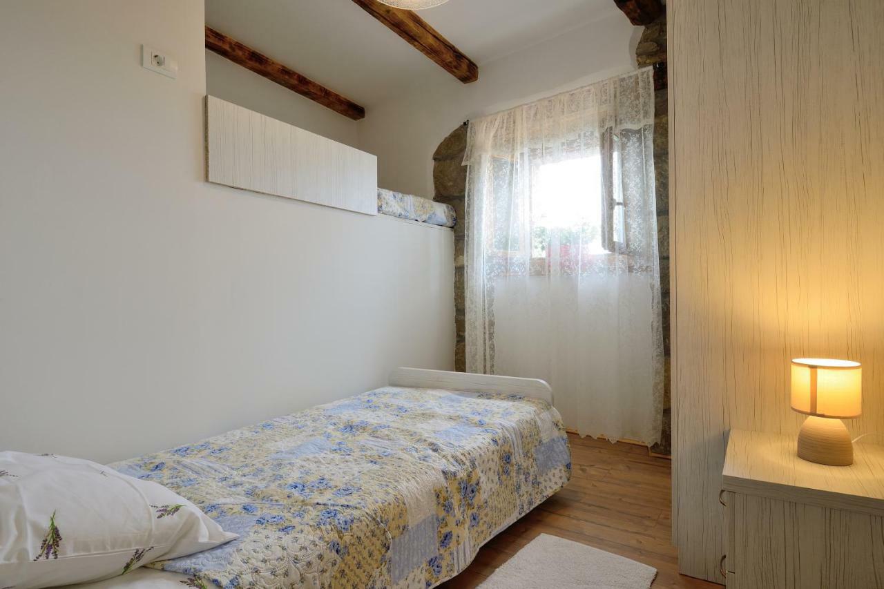 Residence Hidden Heaven Buzet Esterno foto
